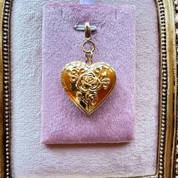 Handmade Jewelry - Heart Locket Charm Pendant 18k Gold PVD Stainless Steel Rose Design And Clasp